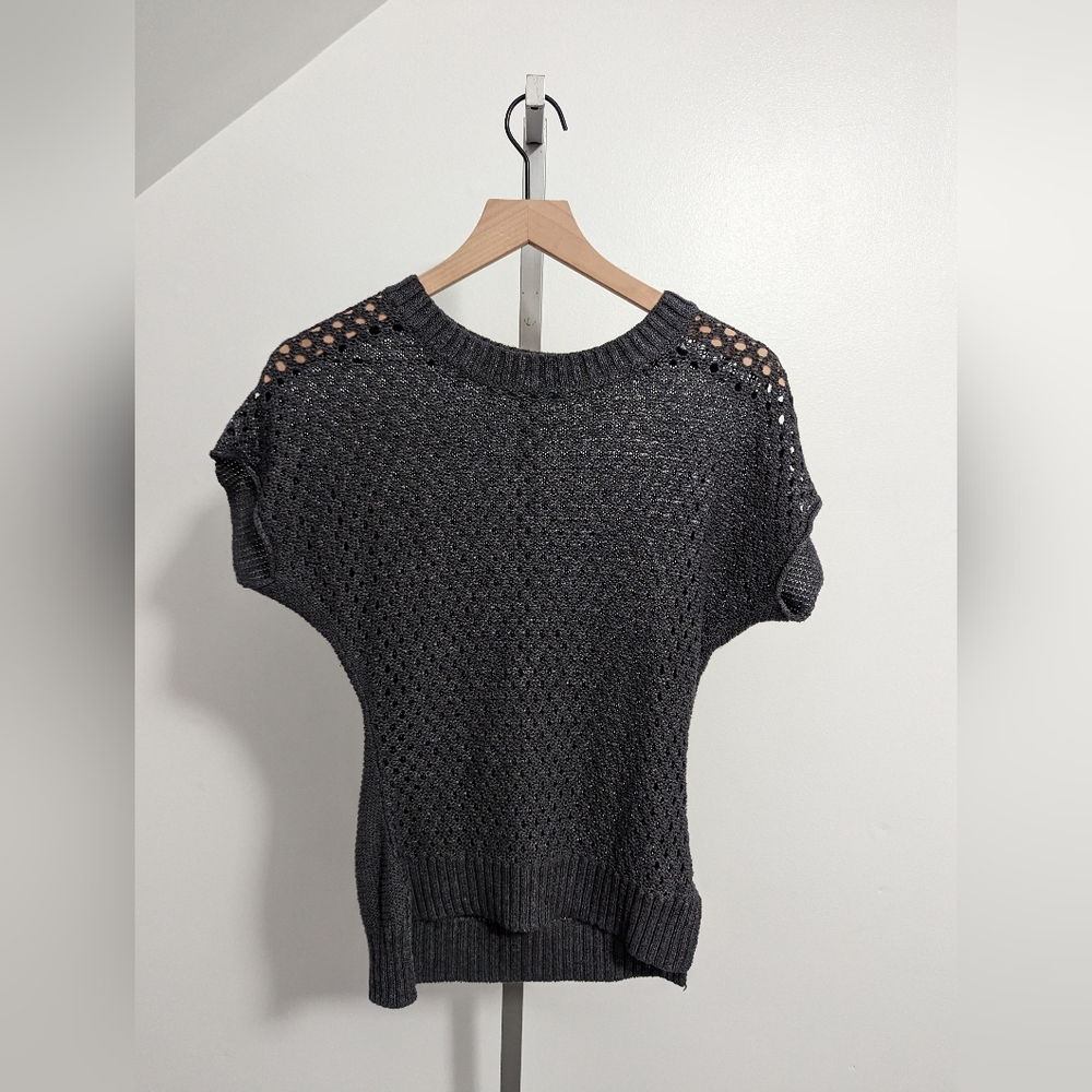 Studio Y Knit Dark Gray Top Short Sleeve Small